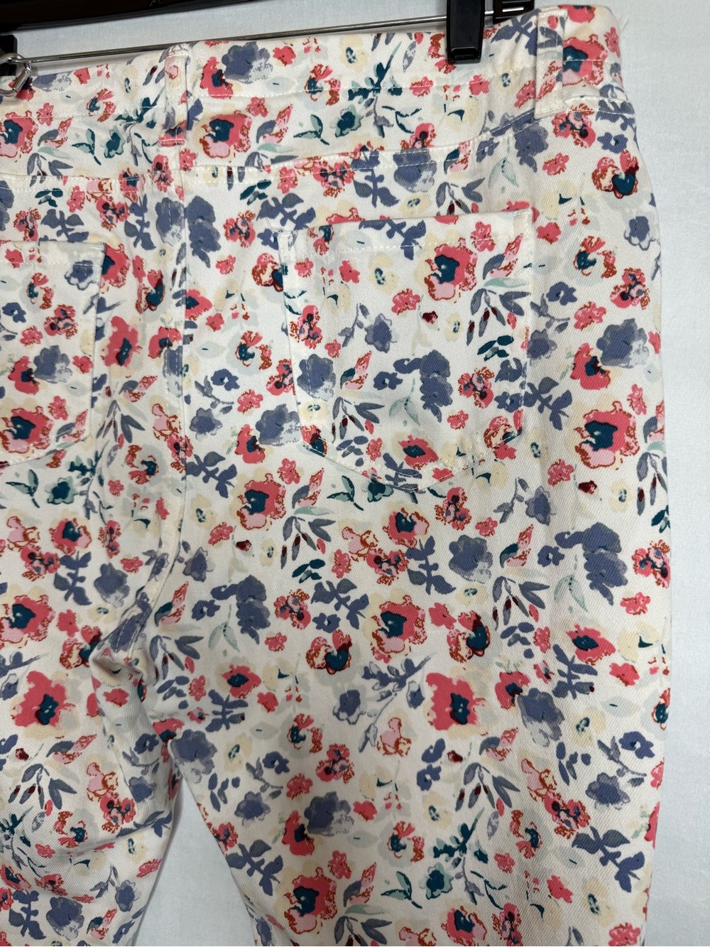 white skinny jeans from the brand Faded Glory XL A5 321 - Picture 3 of 4